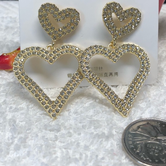 Large gold and rhinestone heart earrings —NWOT - Picture 8 of 9